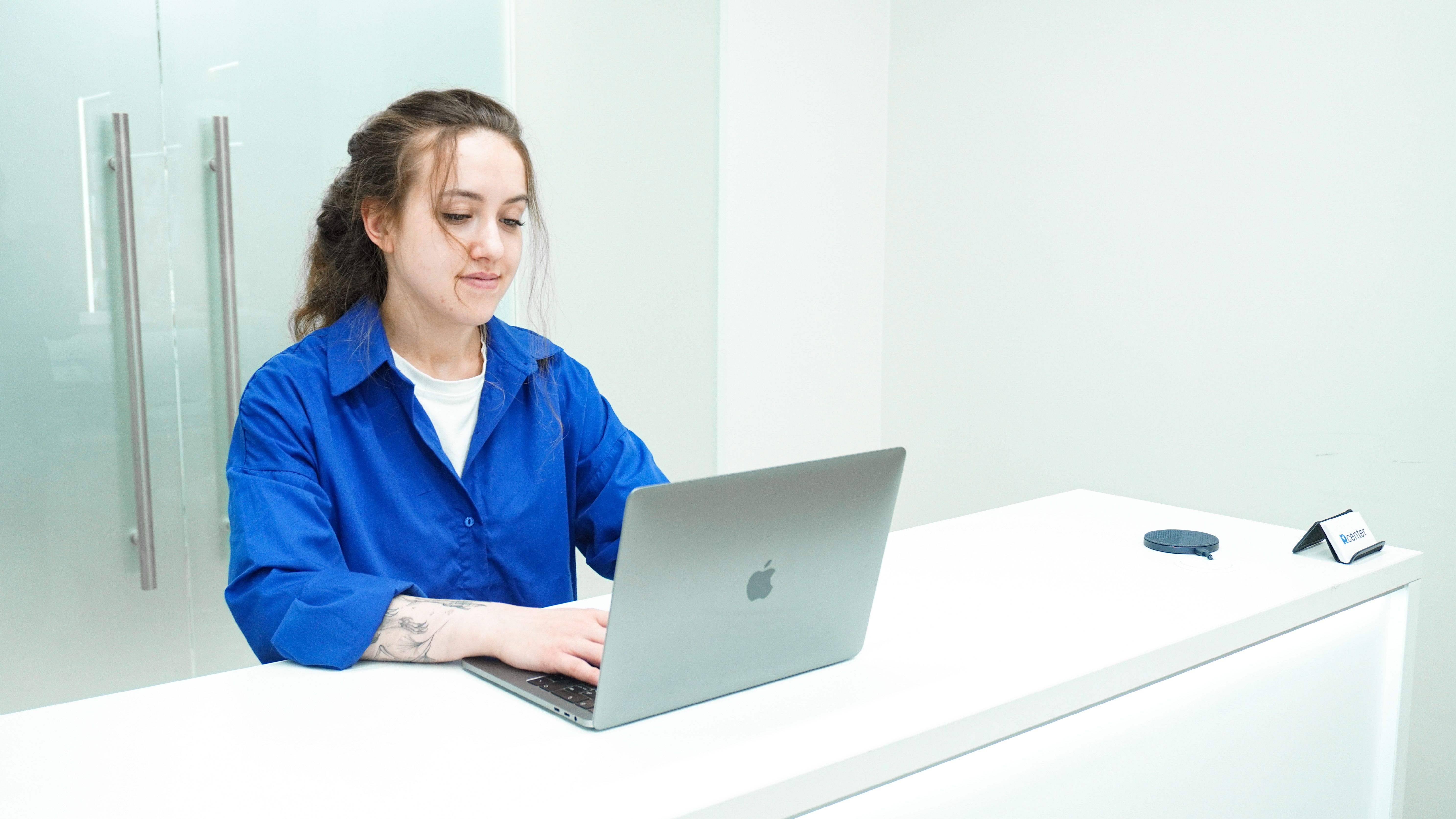 Менеджер по продажам техники Apple (Москва)